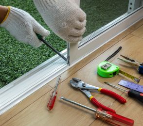 Sliding glass door repair service in Oldsmar FL